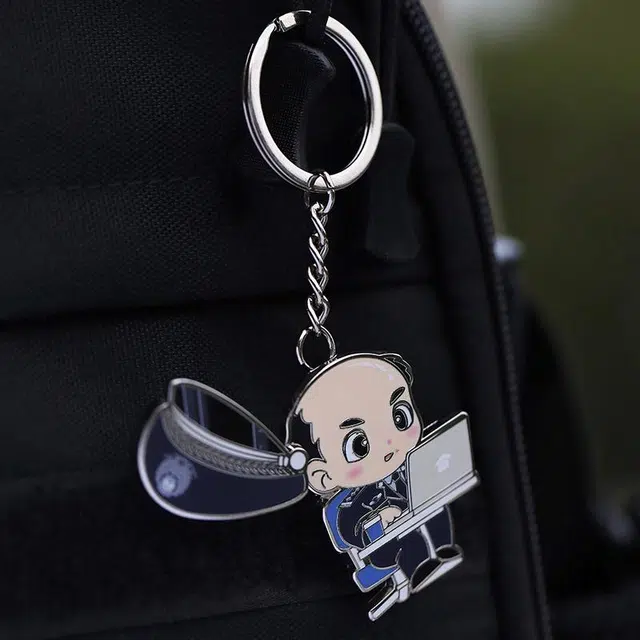蜀黍家 因公致秃挂件 原创卡通警察包包挂饰 锌合金 钥匙扣 男女同款情侣款