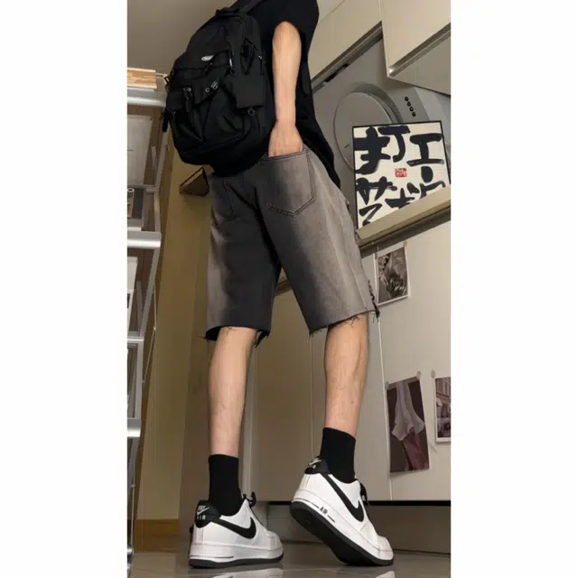 ZONEiD