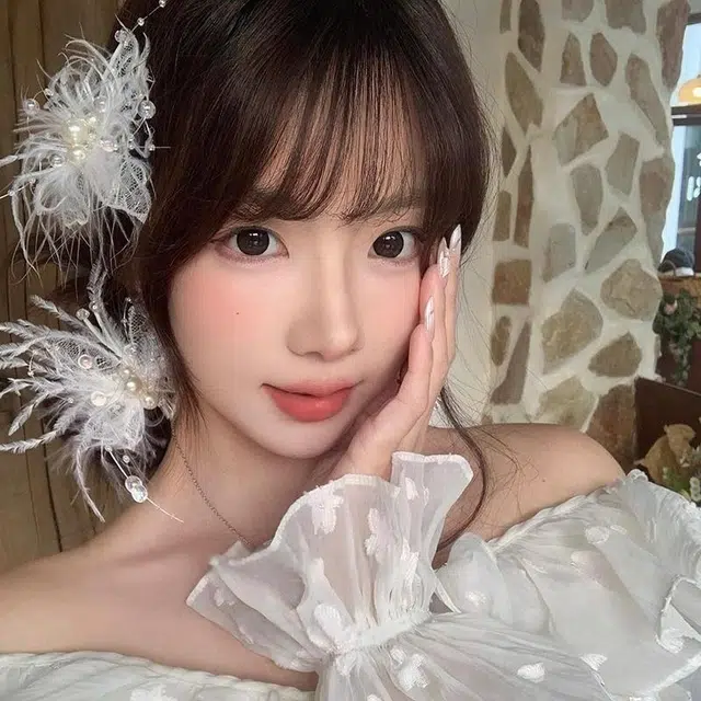 水中玉 超仙高级感羽毛蝴蝶发卡侧边鸭嘴夹甜美气质发饰刘海夹 合金 发夹 女款