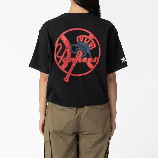 New Era SS21 logoT