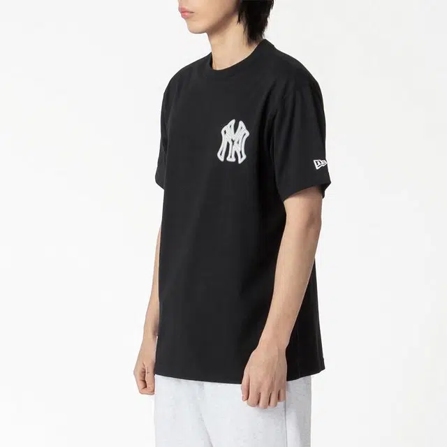 New Era SS21 logoT