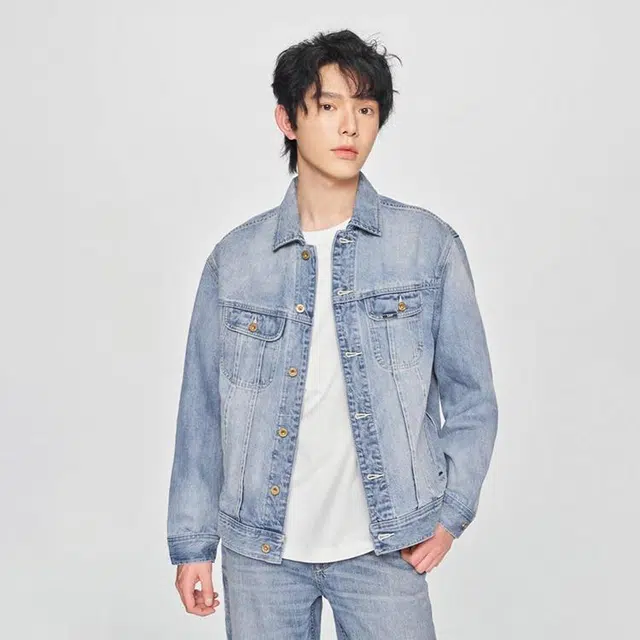 Lee SS25