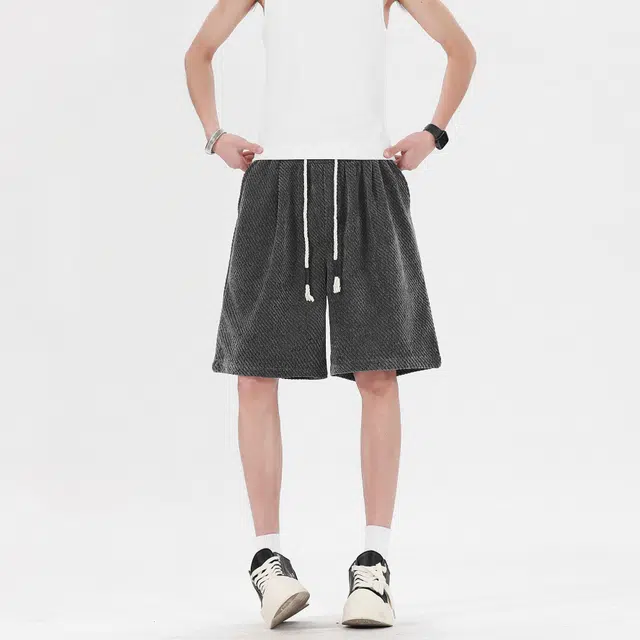 臣目 小香风针织潮牌斑马条纹美式高级感运动风五分休闲短裤 男款