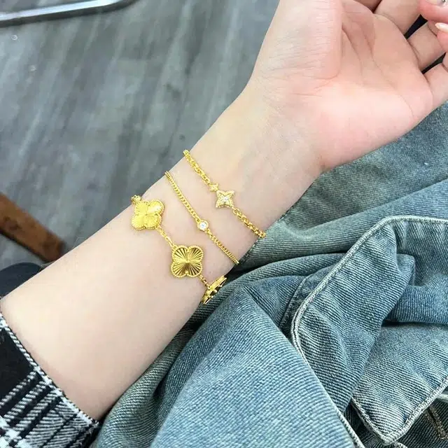 尚仟伊 【有钱花】轻奢精致国潮幸运草 森系甜美闪耀五花招财好运 幸运守护 合金表层镀金 手链 女款