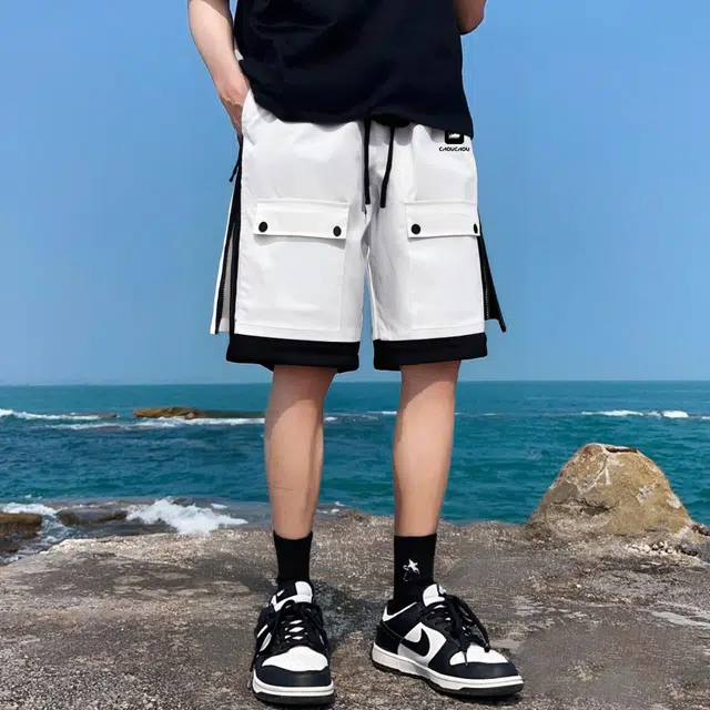 周同学 周杰伦 美式高街潮流系带多口袋简约设计复古五分裤工装短裤 男女同款