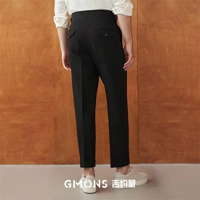 GMons