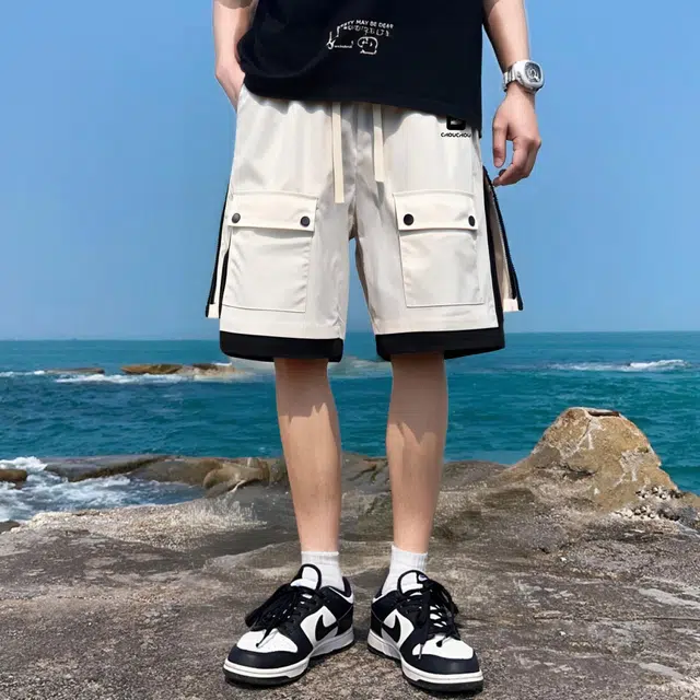 周同学 周杰伦 美式高街潮流系带多口袋简约设计复古五分裤工装短裤 男女同款