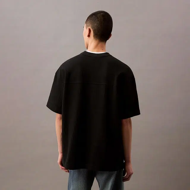 CALVIN KLEIN T