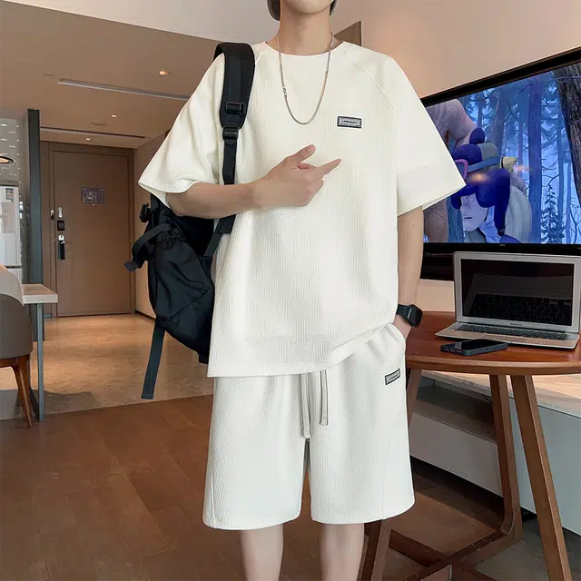 NOAHGIGI T