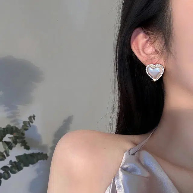 S925