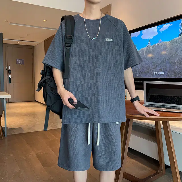 NOAHGIGI T