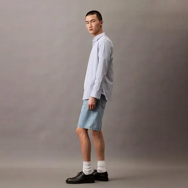 CALVIN KLEIN