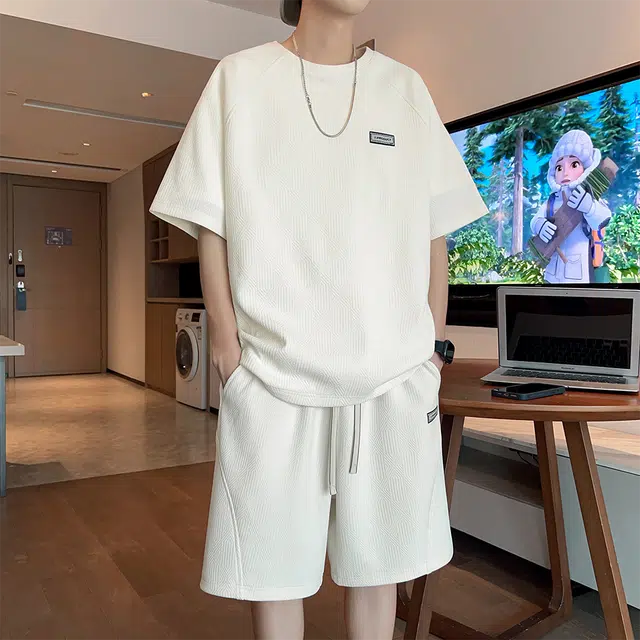 NOAHGIGI T