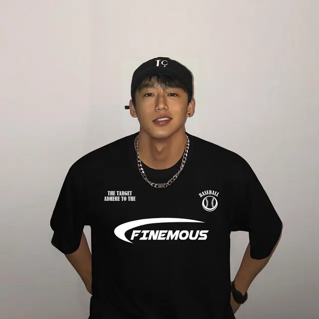HIPHOPPUNKS T