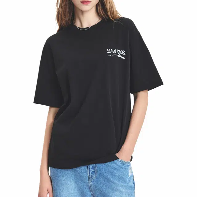MLB T