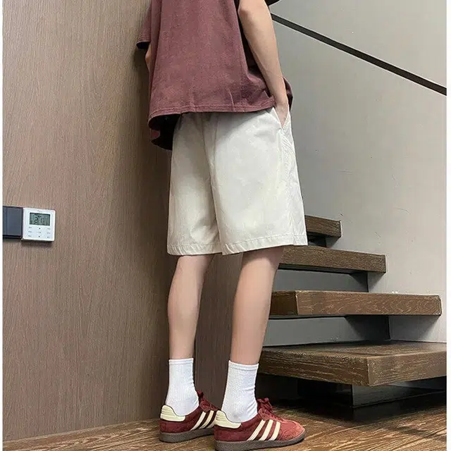 宾力克 凉感透气排汗亲肤基础款纯色简约潮流百搭中性风运动跑步篮球四分直筒过膝休闲短裤 男女同款