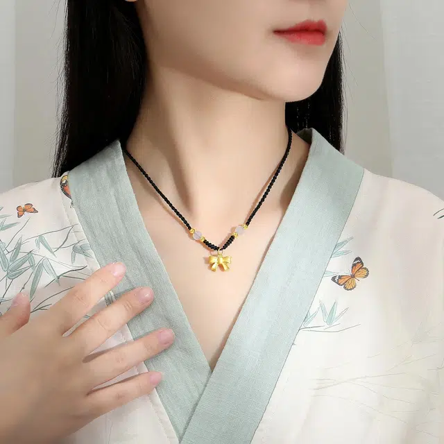 梵星饰季 国风复古轻奢简约浪漫 光面磨砂蝴蝶结圆珠编织黑绳锁骨链 好运 合金 在逃公主项链 女款