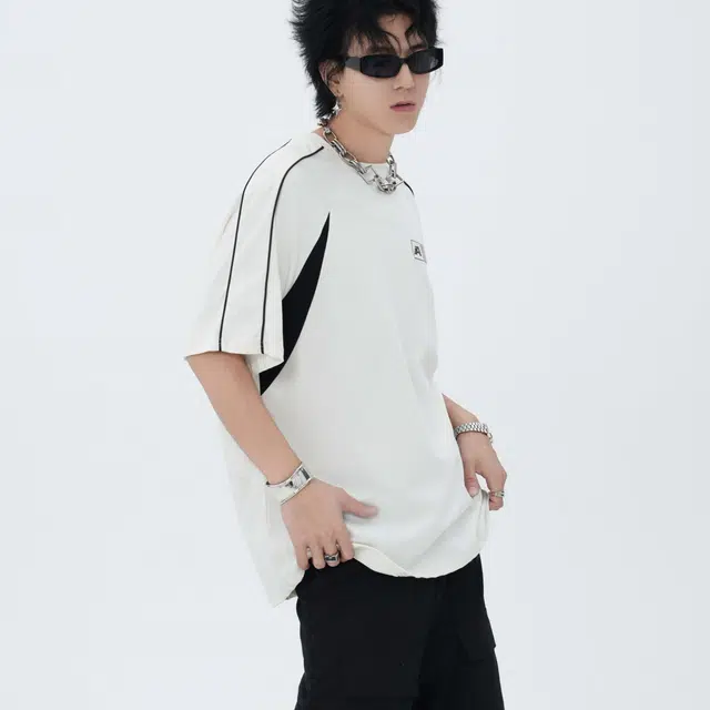 AFISHSTAY T