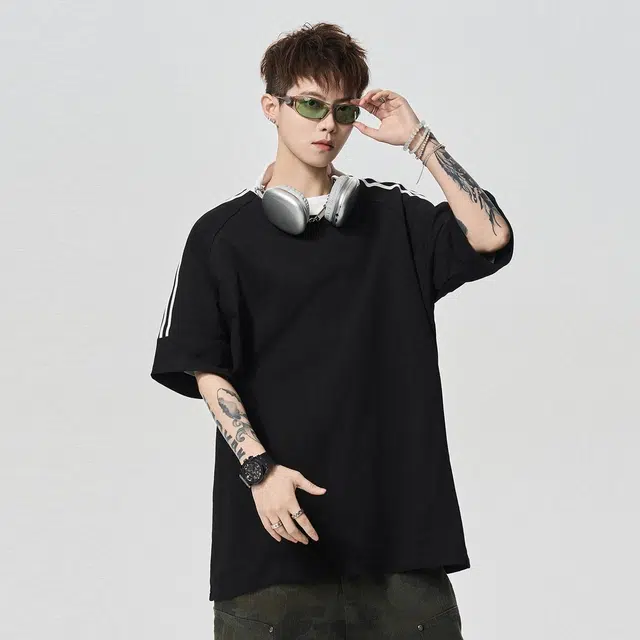 JEANSWEST T