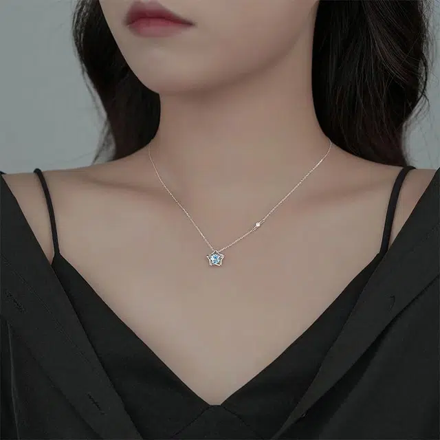 S925