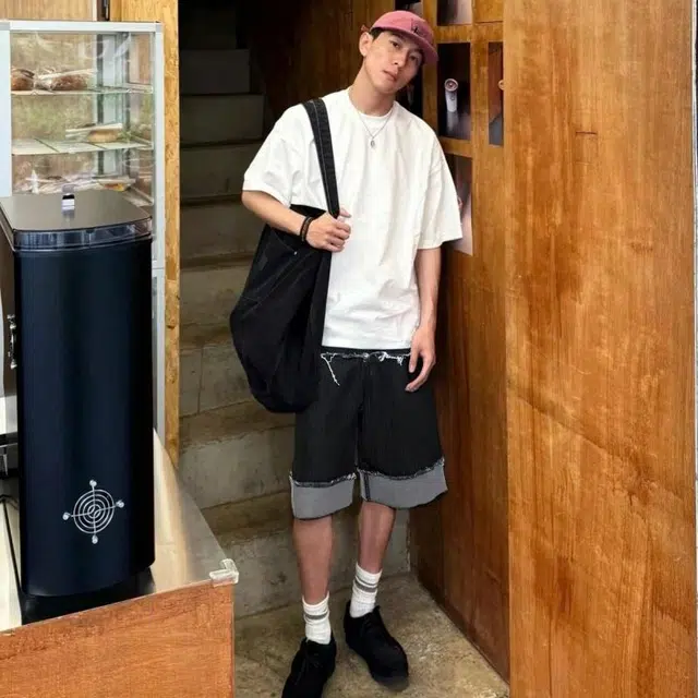 BONAS