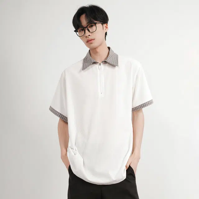URBAN AUTHENTIC T