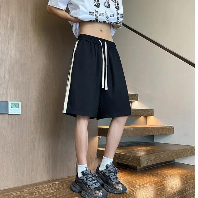 宾力克 美式复古白底抽绳设计日常户外运动百搭宽松舒适透气五分中腰休闲短裤 男女同款