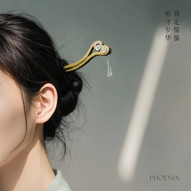 【以东方木韵礼献臻情】 凤凰涅磐 新中式檀木簪子 复古精致小众高级感手工雕刻原创设计#好运 绿檀 发簪 女款