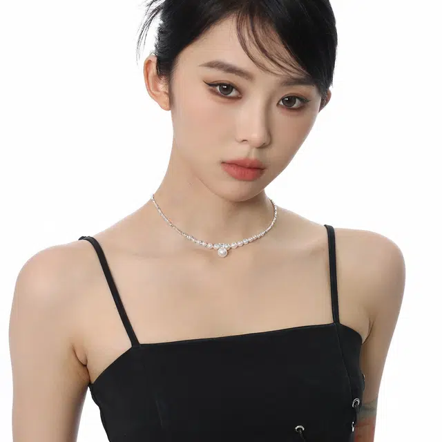 MISS XIA JWY