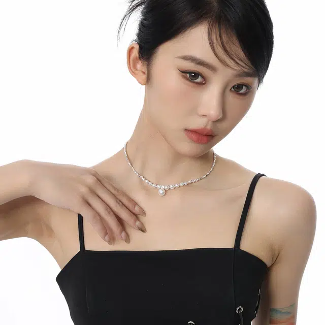 MISS XIA JWY