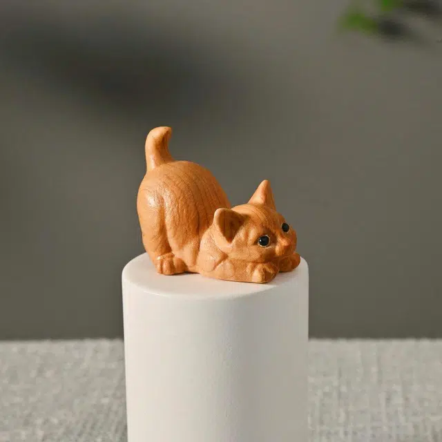 天纵 实木雕刻可爱俏皮猫 招财纳福 中式简约创意文玩手工艺品 崖柏 木作摆件 男女同款情侣款