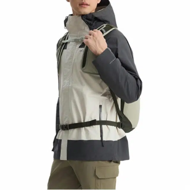 Columbia SS25