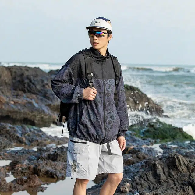 【dme】 户外休闲百搭立领冲孔宽松轻薄皮肤衣舒适超轻长袖 透气凉感防紫外线防水防晒服 男女同款