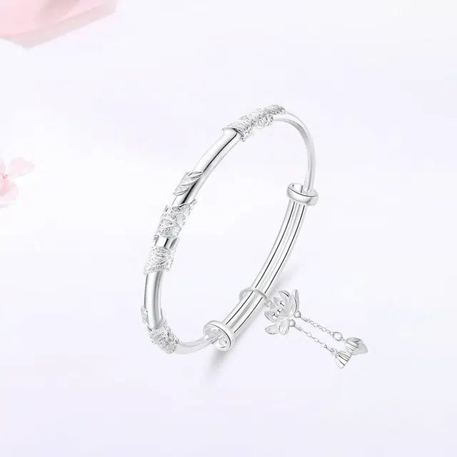 【S999足银|精选高品质】 金师傅 繁花似锦两世欢 好运莲莲万事如意新中式国潮气质典雅百搭 小众轻奢设计高级#好运 纯银 可调节手镯 女款