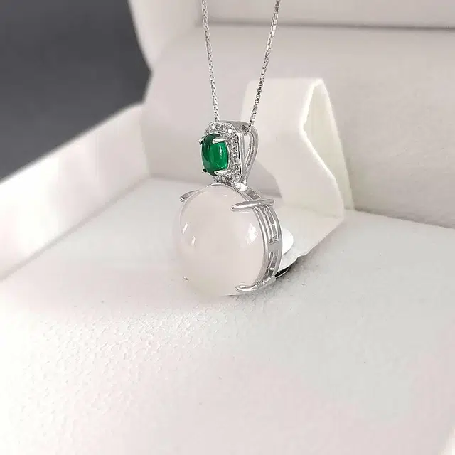 识恩 【招桃花】  #好运 白月光转运珠蛋面圆珠 精致浪漫简约锁骨链 妈妈小众轻奢百搭 礼盒 玉髓 项链 女款