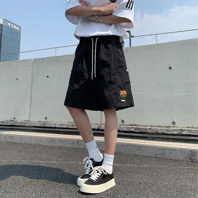巴塞罗那足球俱乐部 美式复古简约基础款宽松舒适日常百搭直筒冰丝速干工装休闲短裤 男女同款