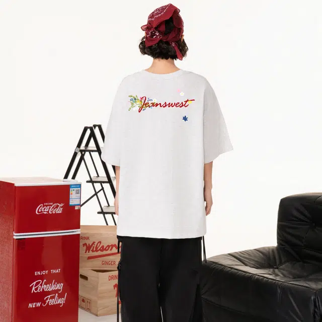 JEANSWEST T
