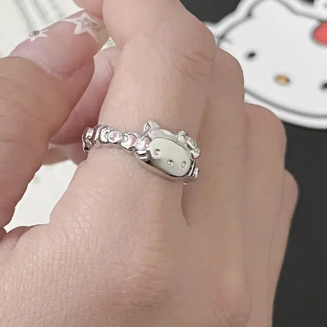 SanrioHello Kitty