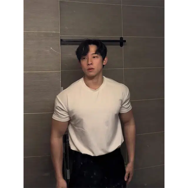 Hypeyourself T