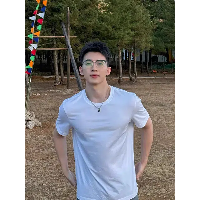 Hypeyourself T