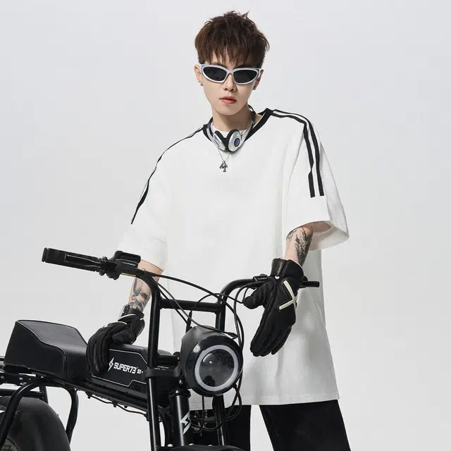 JEANSWEST T