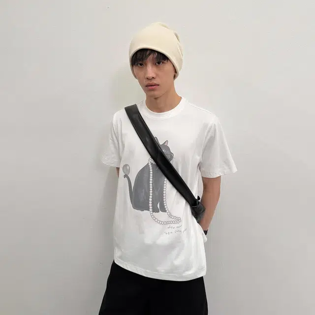 ROARINGWILD T