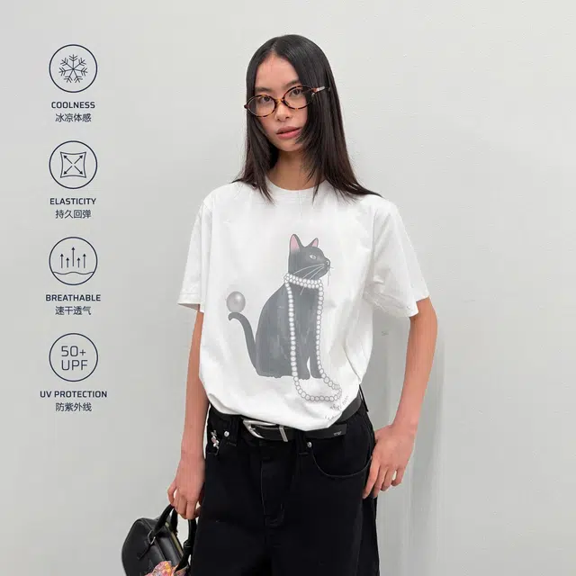 ROARINGWILD T