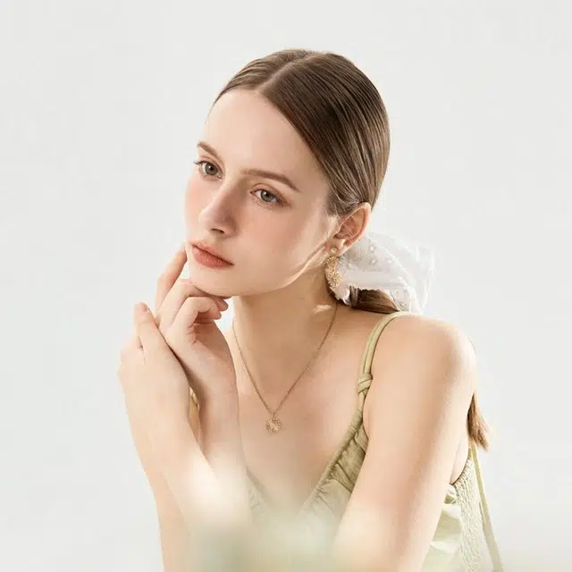 ELLE