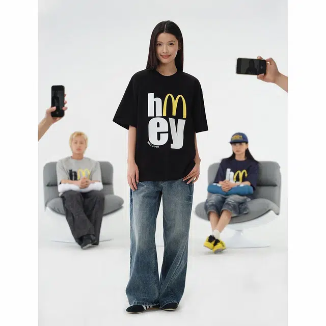 NELY T