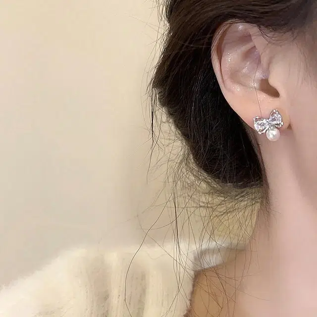 S925