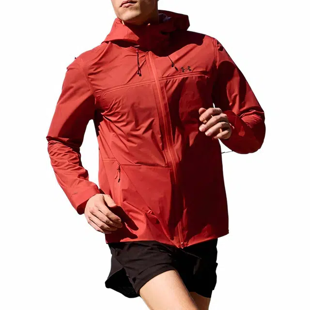 Under Armour SS25