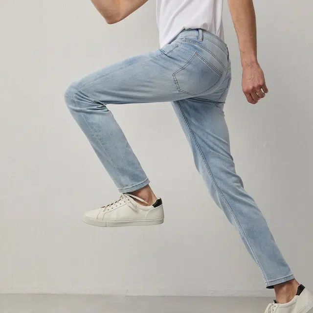 DANIEL HECHTER