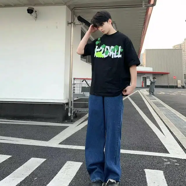 PAINT STAIN T