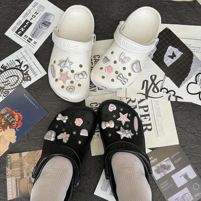 crocs